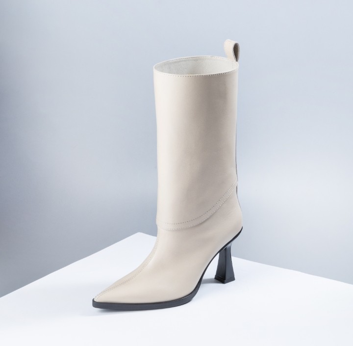 Bota media CRUDA para mujer en cuero blanco hueso de Bissoni